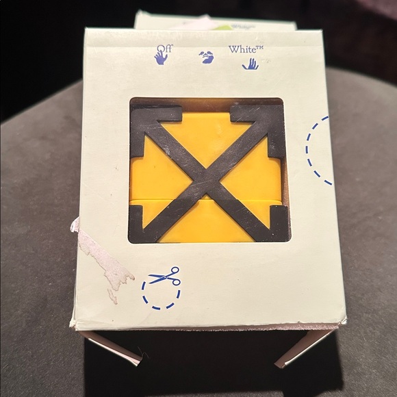 NIB Off-White (pick color) Arrow AirPods case unisex tech accessory - Picture 11 of 11